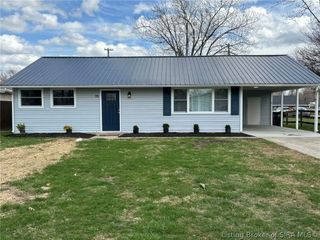 15 Volz Drive, Hanover, IN 47243