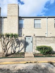 6500 Sands Point Drive 104, Houston, TX 77074