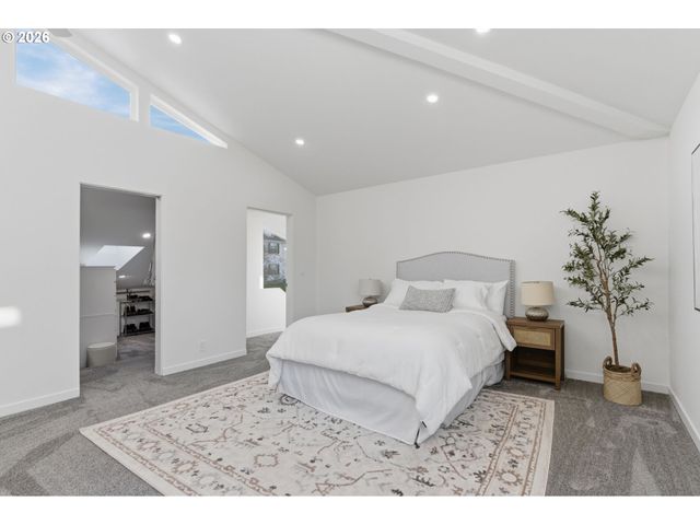 1 HIDALGO St, Lake Oswego, OR 97035