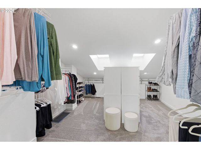 1 HIDALGO St, Lake Oswego, OR 97035