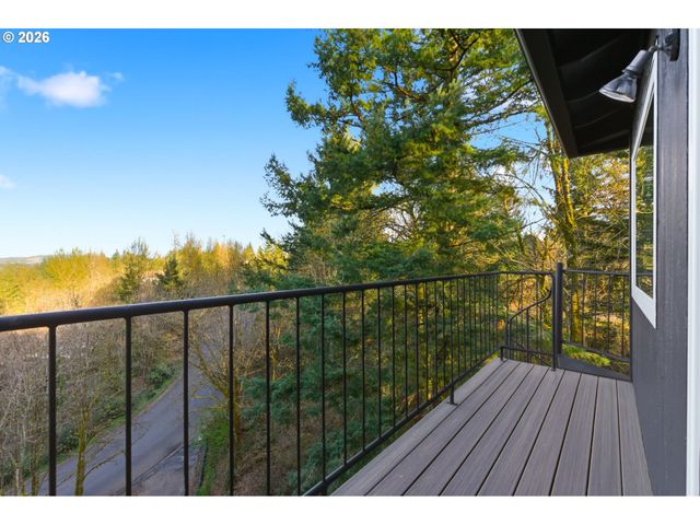 1 HIDALGO St, Lake Oswego, OR 97035