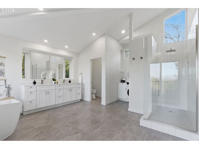 1 HIDALGO St, Lake Oswego, OR 97035