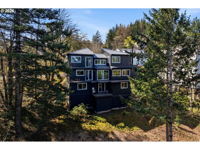 1 HIDALGO St, Lake Oswego, OR 97035