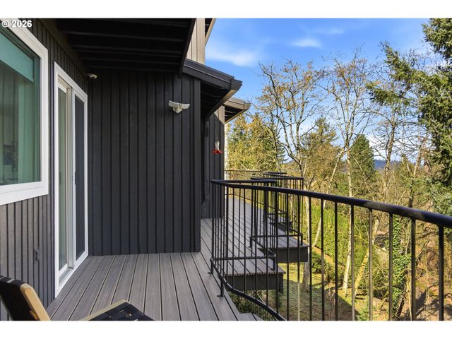 1 HIDALGO St, Lake Oswego, OR 97035