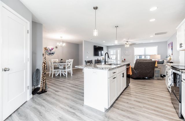 1035 Edgar Allen Road, Evansville, IN 47725