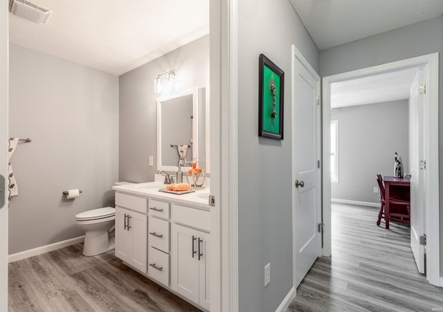 1035 Edgar Allen Road, Evansville, IN 47725