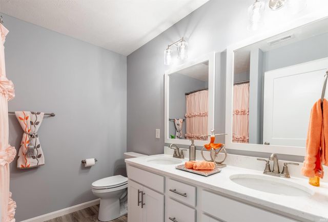 1035 Edgar Allen Road, Evansville, IN 47725
