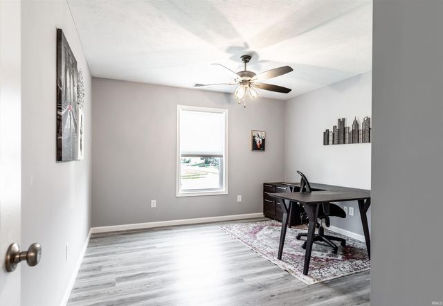 1035 Edgar Allen Road, Evansville, IN 47725