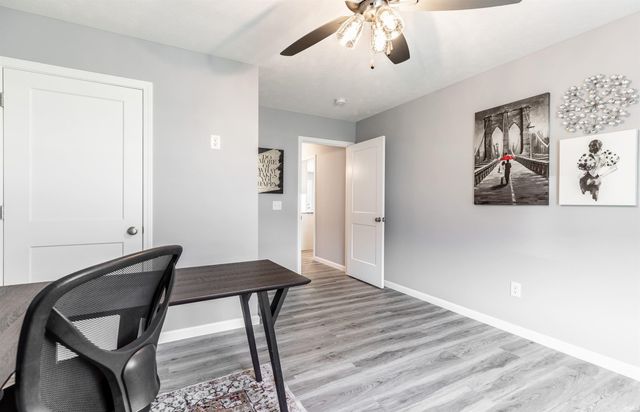 1035 Edgar Allen Road, Evansville, IN 47725