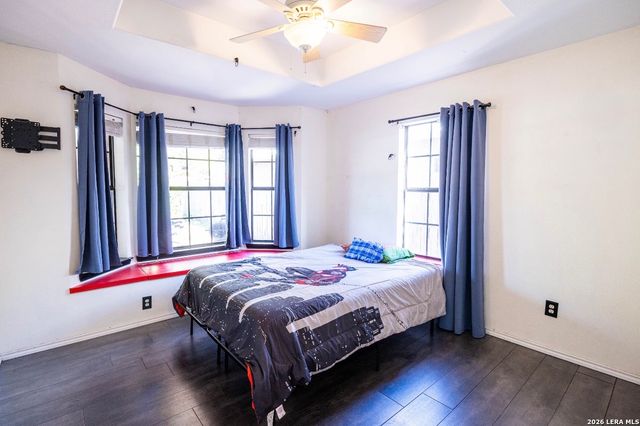 306 Yorktown, Pleasanton, TX 78064