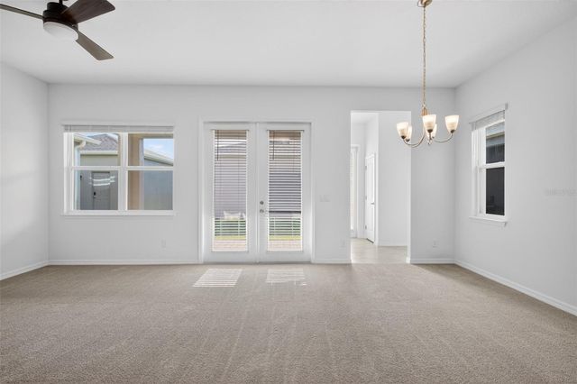 810 MIDDLETON STREET, Debary, FL 32713
