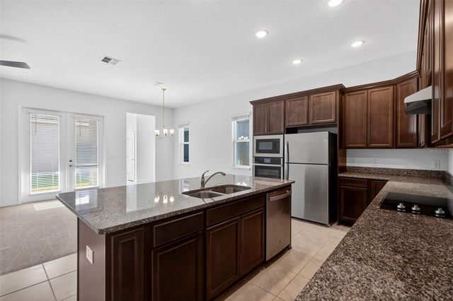 810 MIDDLETON STREET, Debary, FL 32713