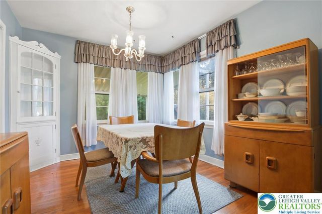 3232 Edinburgh Road, Allentown City, PA 18104