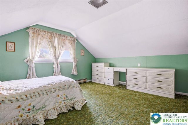 3232 Edinburgh Road, Allentown City, PA 18104