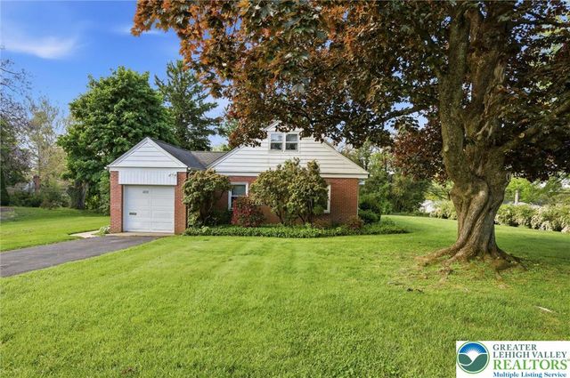 3232 Edinburgh Road, Allentown City, PA 18104