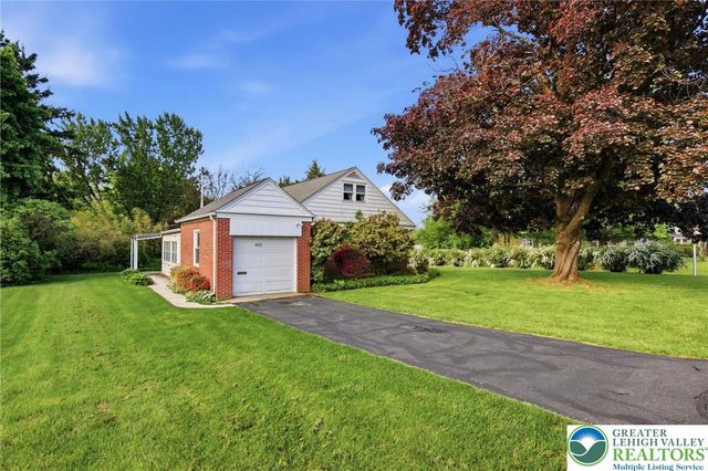 3232 Edinburgh Road, Allentown City, PA 18104