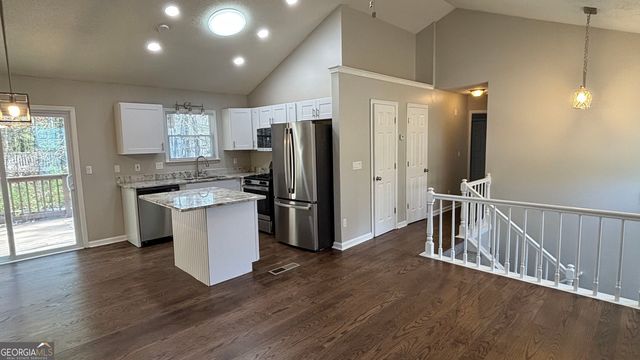 1015 Sly Fox Court, Stone Mountain, GA 30088