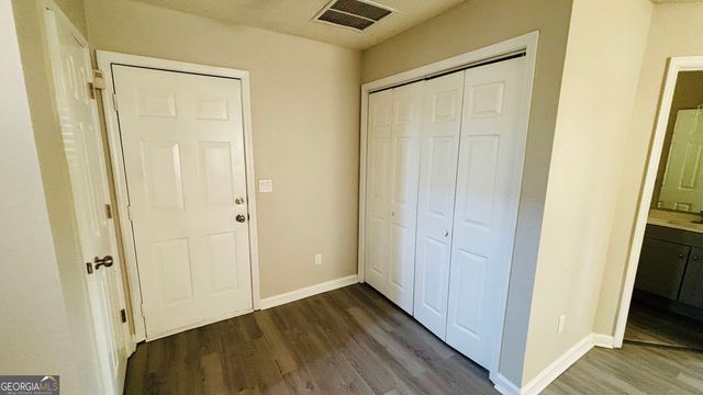 1015 Sly Fox Court, Stone Mountain, GA 30088