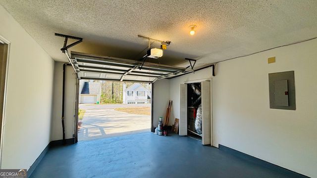 1015 Sly Fox Court, Stone Mountain, GA 30088