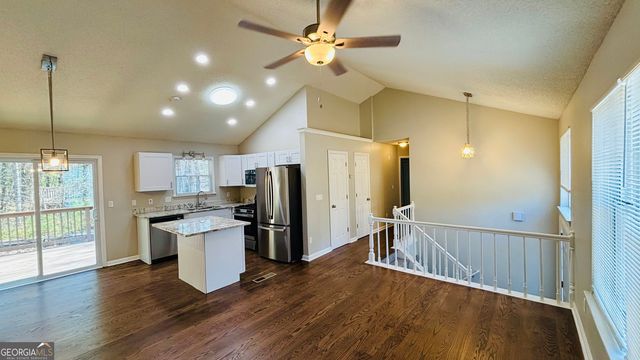 1015 Sly Fox Court, Stone Mountain, GA 30088