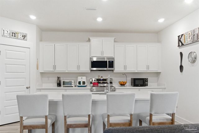 6677 Paso Fino Drive, Pensacola, FL 32526