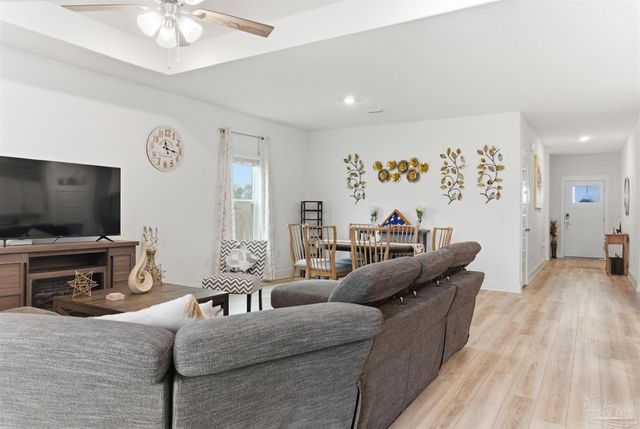 6677 Paso Fino Drive, Pensacola, FL 32526