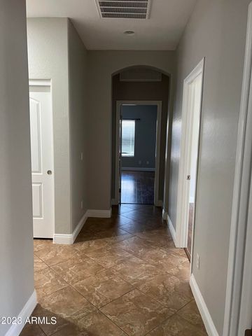 1958 E SHANNON Street, Gilbert, AZ 85295