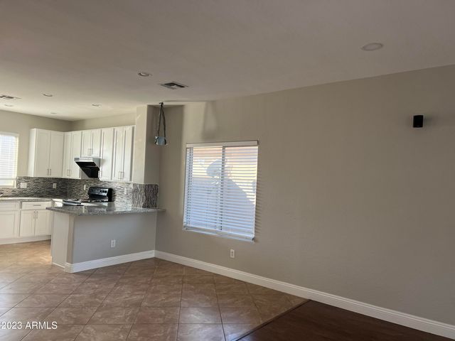 1958 E SHANNON Street, Gilbert, AZ 85295