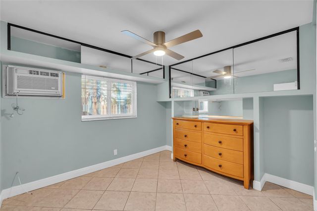 4541 NE 6th Ter, Deerfield Beach, FL 33064