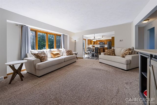 3230 Rollingview Court, Hudsonville, MI 49426