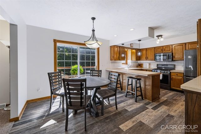 3230 Rollingview Court, Hudsonville, MI 49426