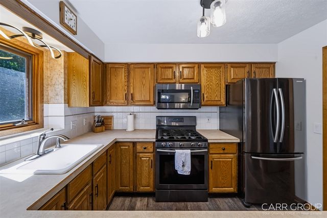 3230 Rollingview Court, Hudsonville, MI 49426