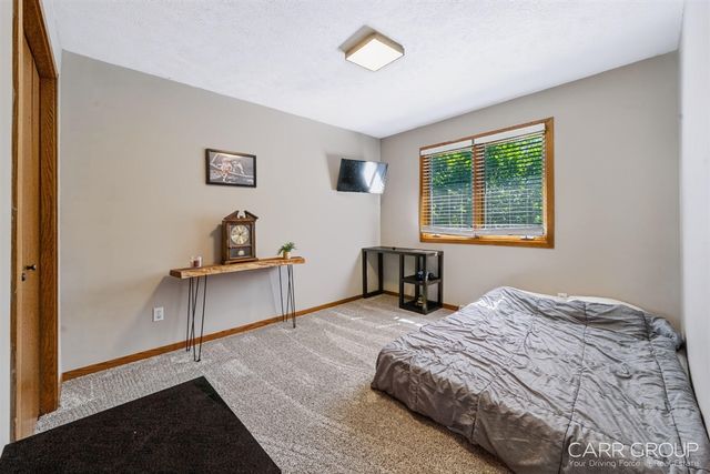3230 Rollingview Court, Hudsonville, MI 49426