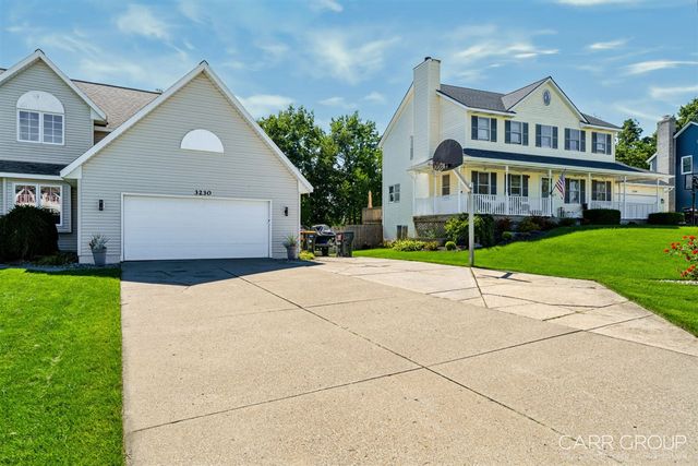 3230 Rollingview Court, Hudsonville, MI 49426