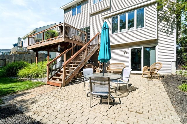 3230 Rollingview Court, Hudsonville, MI 49426