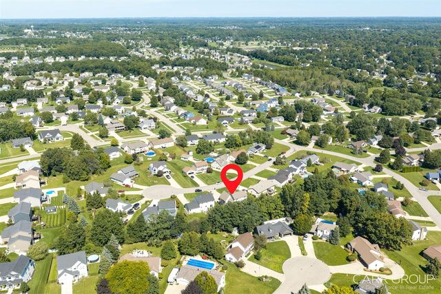3230 Rollingview Court, Hudsonville, MI 49426