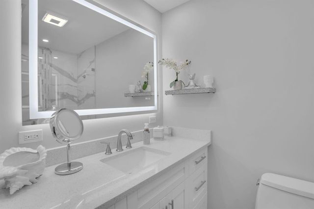 540 High Point Drive A, Delray Beach, FL 33445