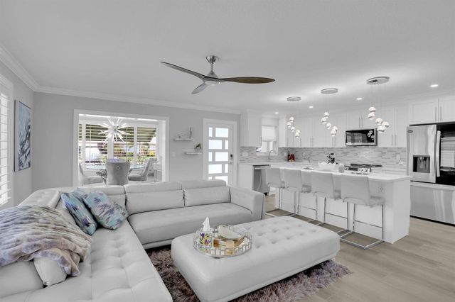 540 High Point Drive A, Delray Beach, FL 33445