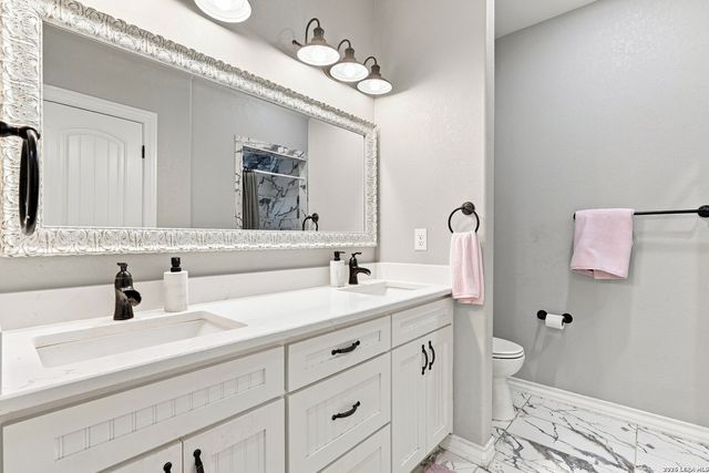 7306 TIFF NICOLE LN, Von Ormy, TX 78073