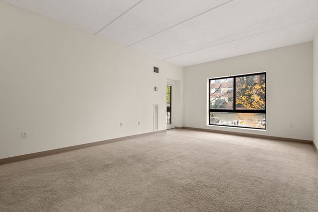 14 Heron Street 14-207, Boston, MA 02132