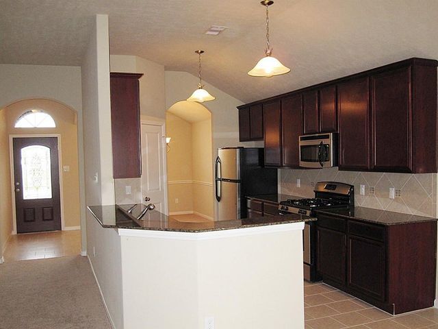 125 Long Canyon Lane, Richmond, TX 77469