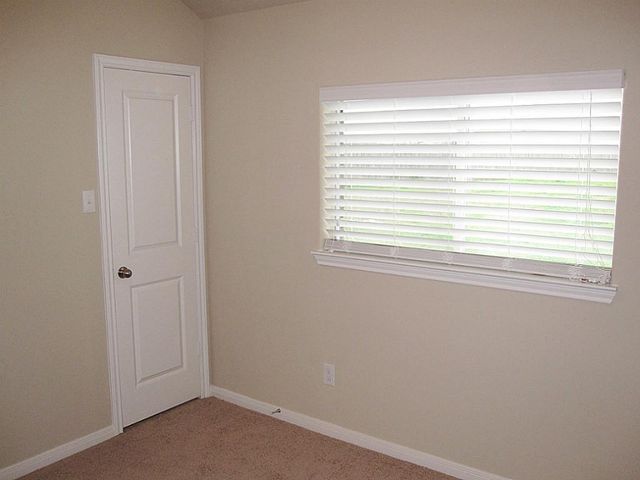 125 Long Canyon Lane, Richmond, TX 77469