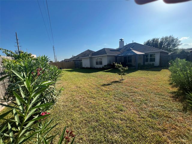 125 Long Canyon Lane, Richmond, TX 77469