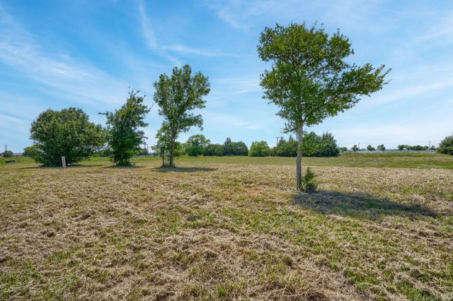 91 Country Ridge Court, Melissa, TX 75454