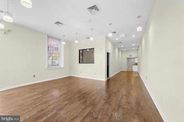 601 BERKLEY ST, Camden, NJ 08103