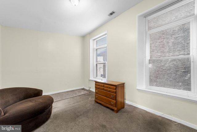 601 BERKLEY ST, Camden, NJ 08103