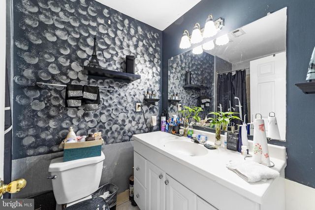 601 BERKLEY ST, Camden, NJ 08103