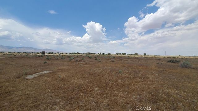 1800 Victor Avenue, Mojave, CA 93501