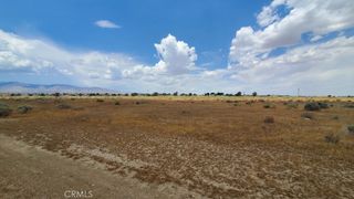 1800 Victor Avenue, Mojave, CA 93501