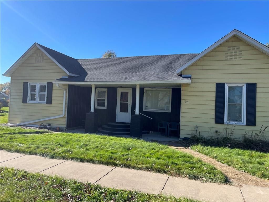 104 Reuter Avenue, Rice Lake, WI 54868